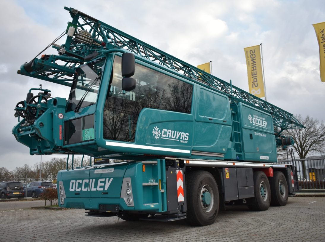 Spierings SK487-AT3 City Boy mobile tower crane in road configuration