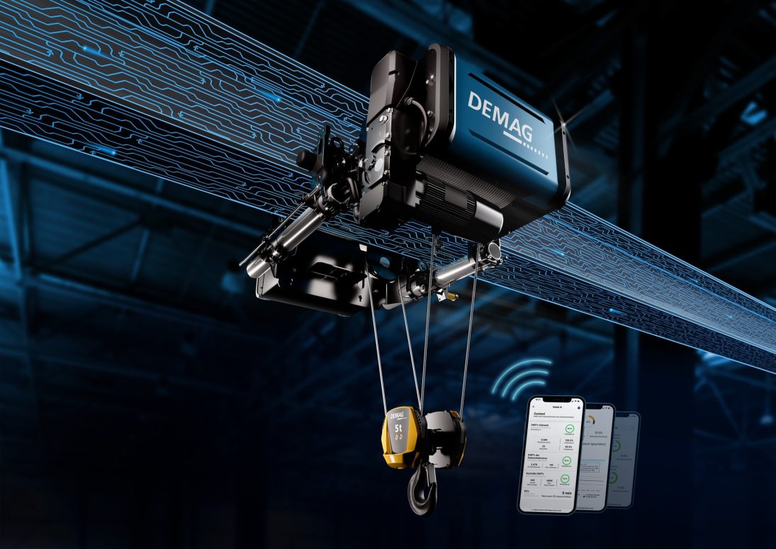 Demag DHR rope hoist with 5 t bottom block alongside StatusControl app screens