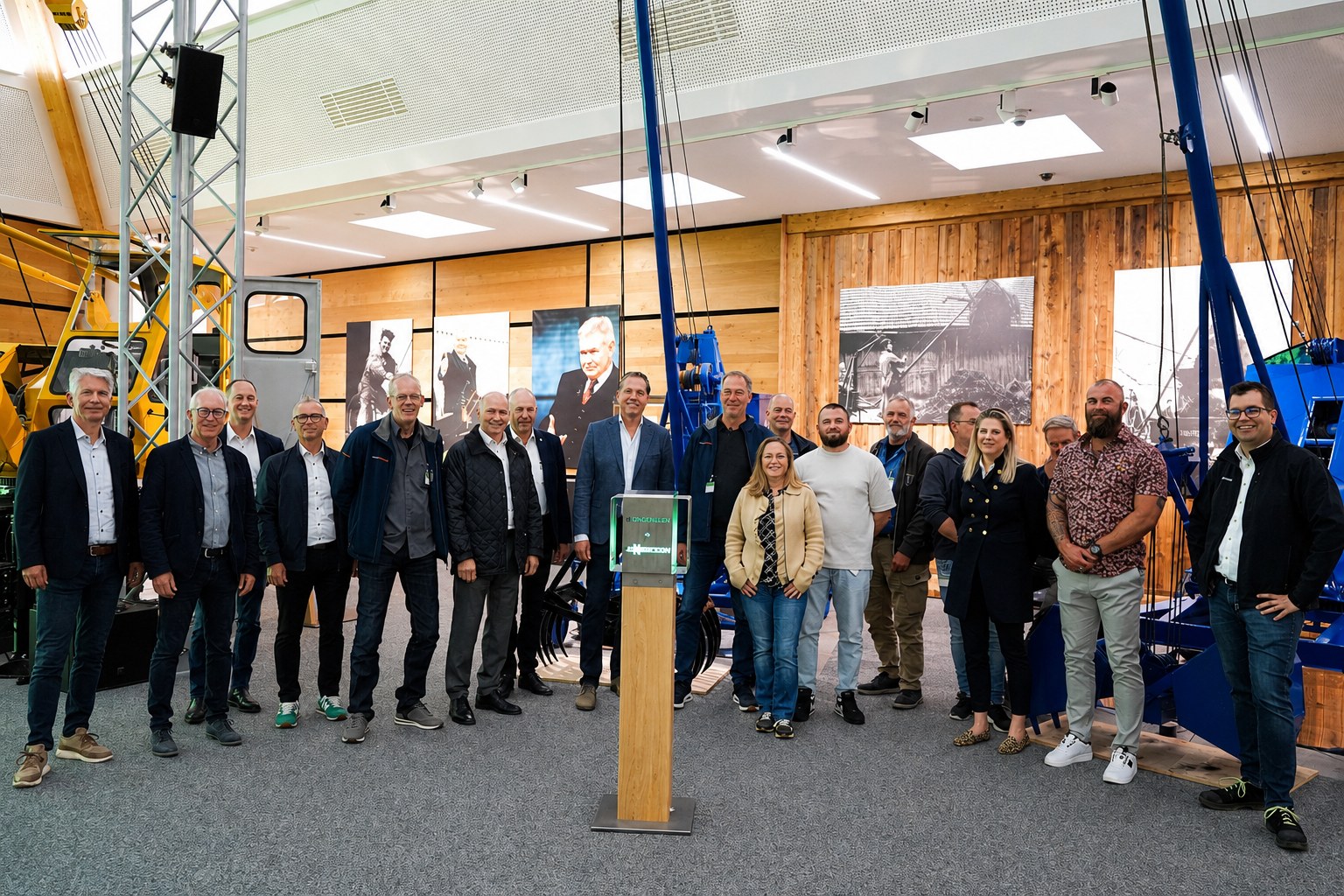 Commemorative gift marking the partnership between Dutch Offshore, Van den Heuvel and Sennebogen