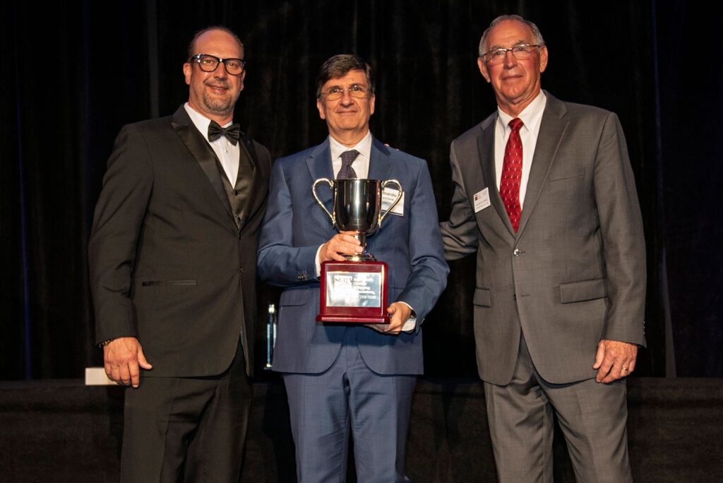 Fagioli representative receiving the SC&RA Moving Job of the Year trophy in Phoenix, Arizona