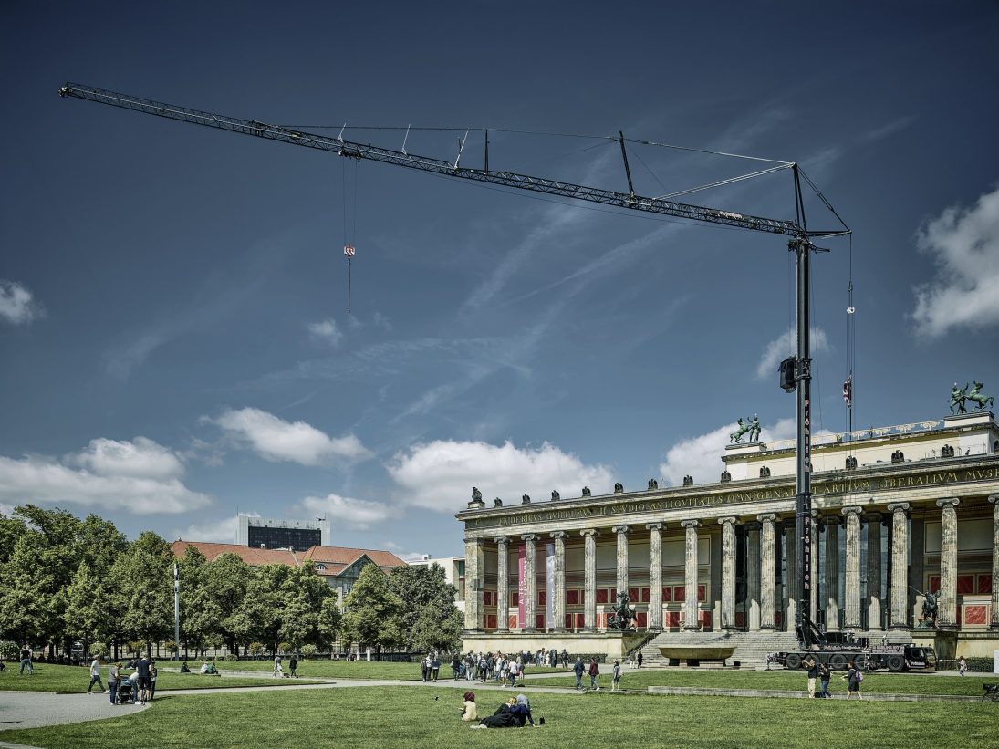 Liebherr MK 140 mobile construction crane in the fleet of Berlin contractor Fröhlich Bau