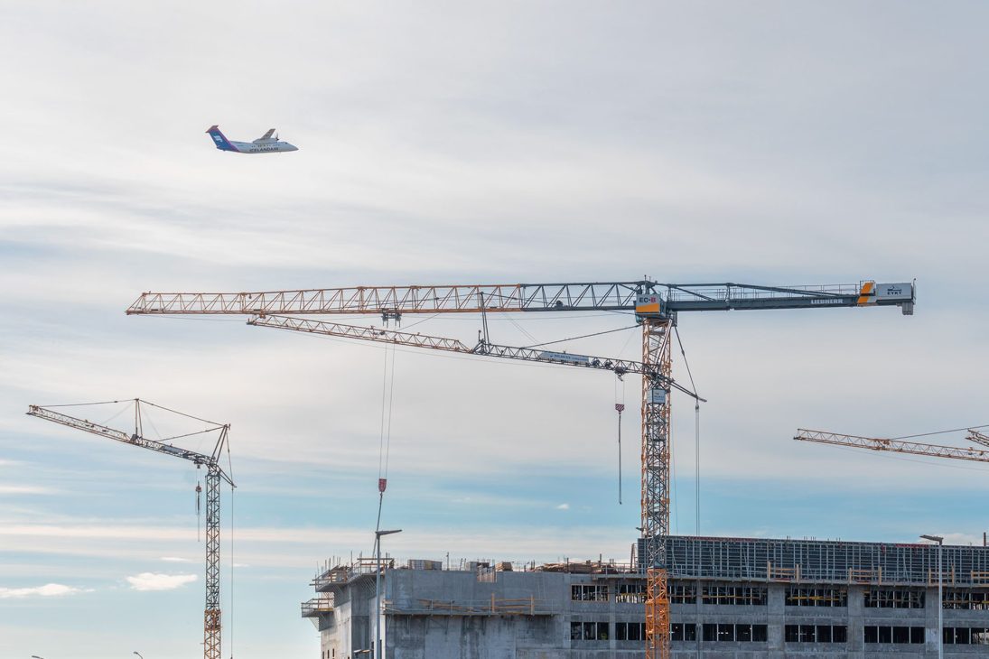 Liebherr cranes working the Reykjavík hospital campus construction