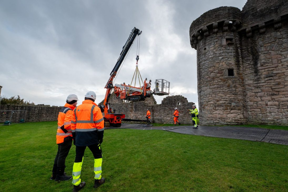 JF545.2 lifting a tracked access platform over the walls of Craigmillar Castle