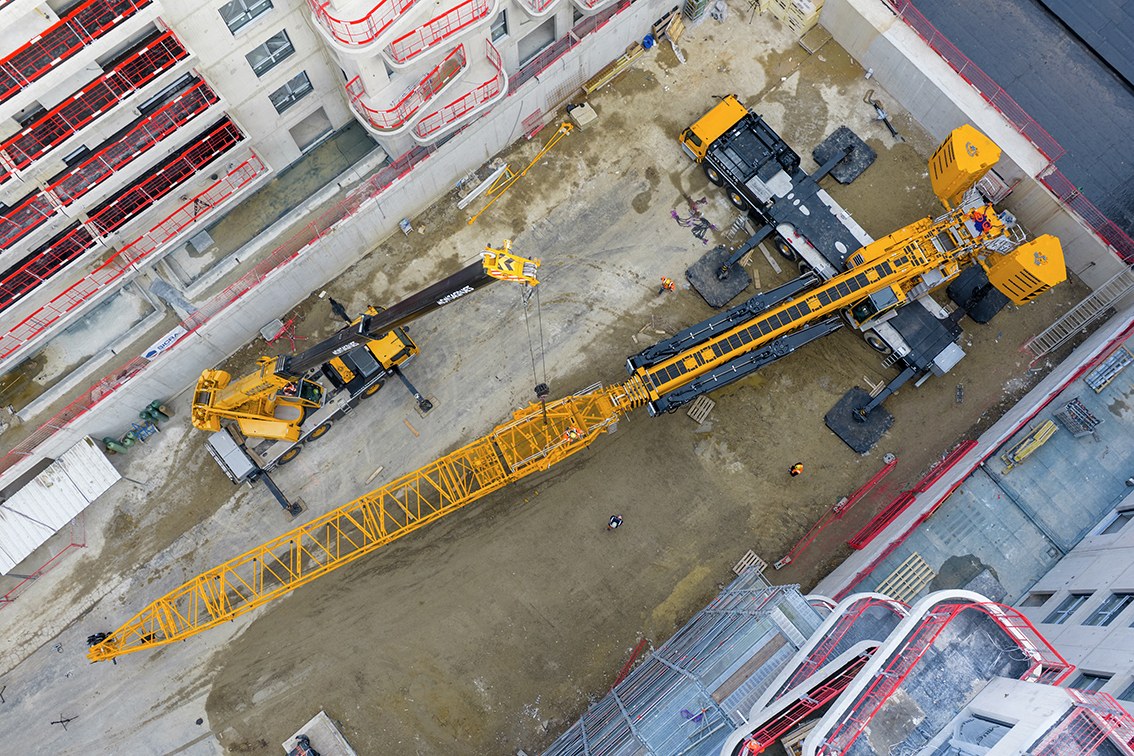 Solidlink quick coupling connecting the Y-guying system to the telescopic boom