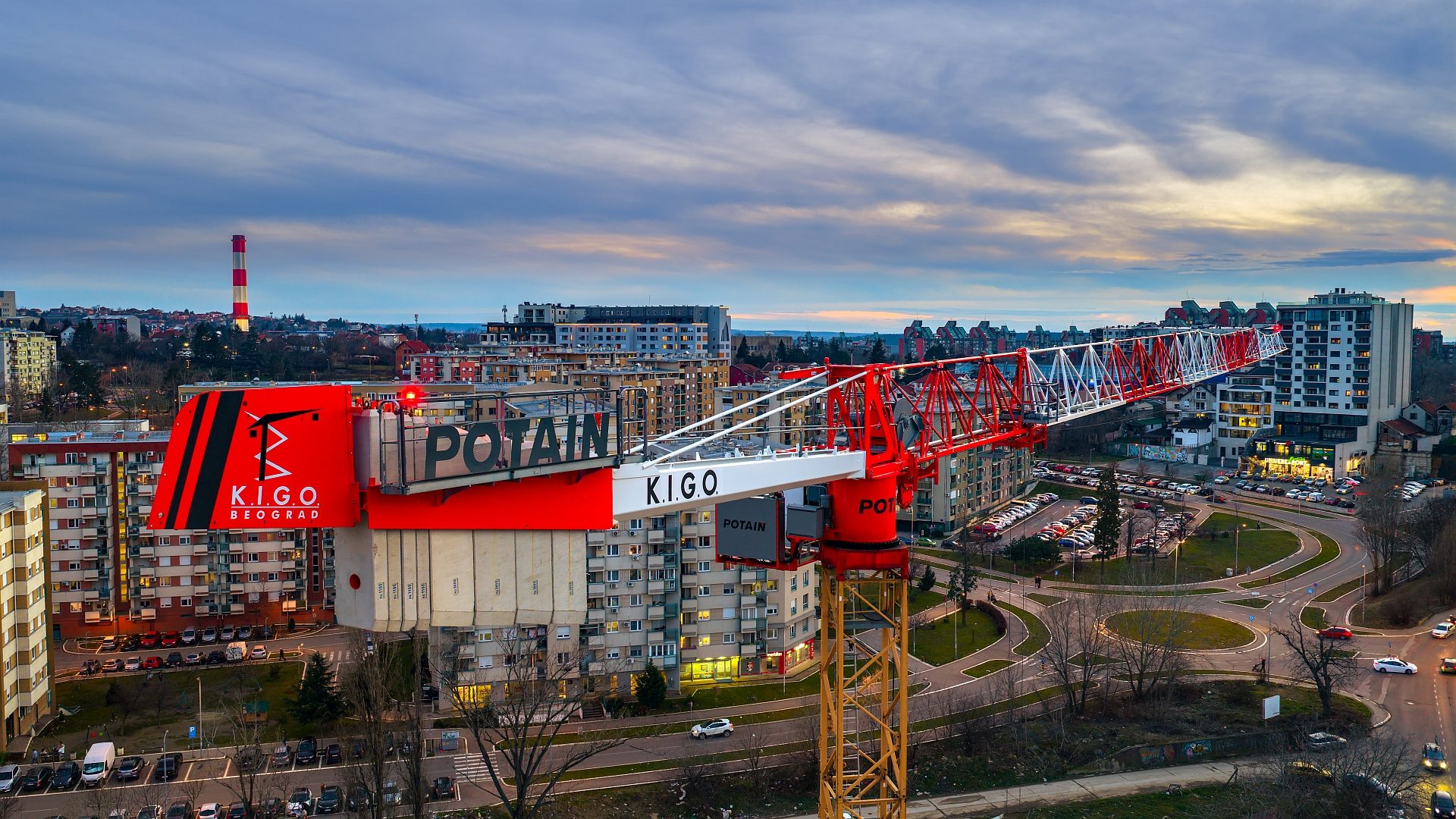 Potain MDT topless cranes with overlapping working areas on the seven-building Belgrade site