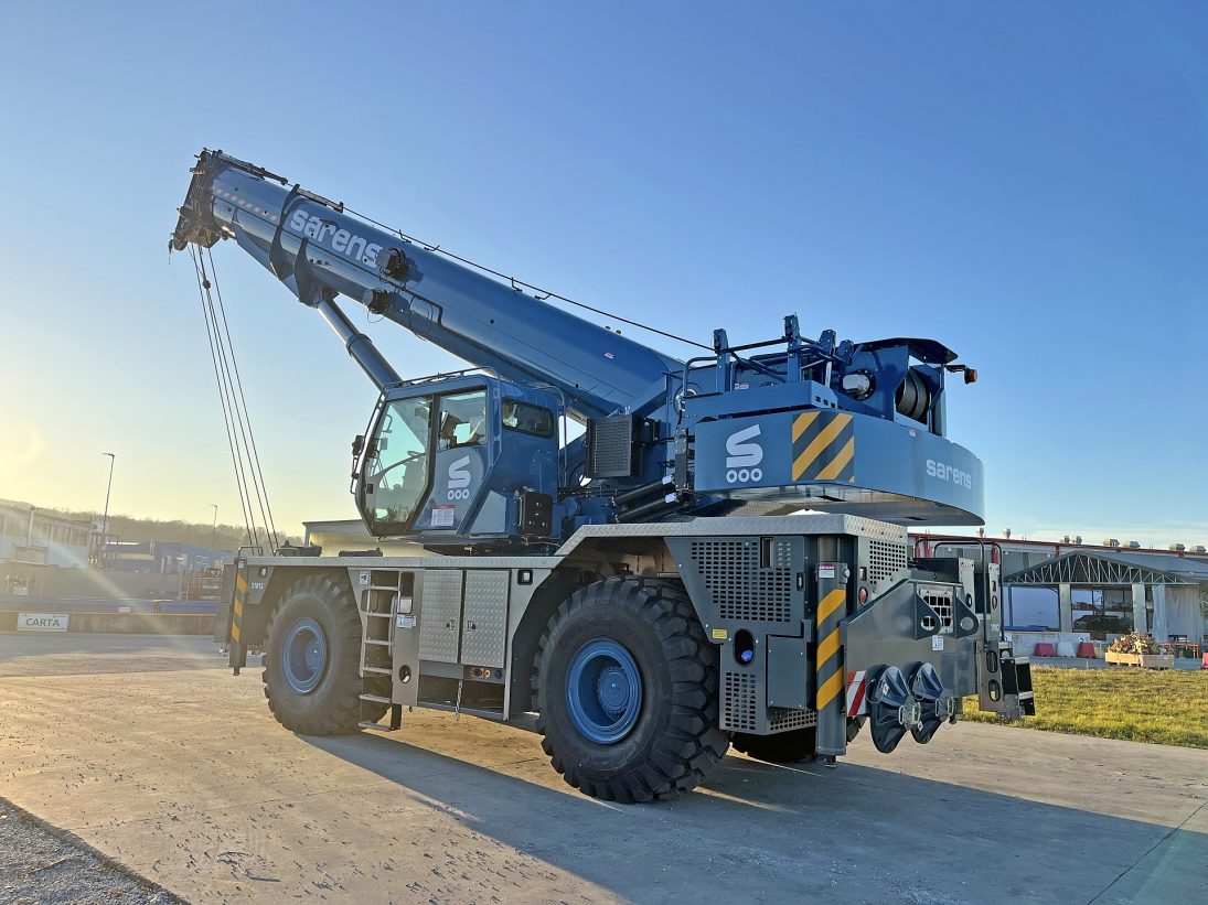 New Grove rough-terrain cranes delivered to Sarens for the Antwerp ethane cracker project