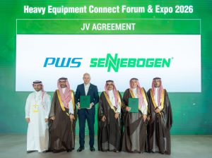 Signing of the crawler crane joint venture agreement at Heavy Equipment Connect 2026 in Dammam