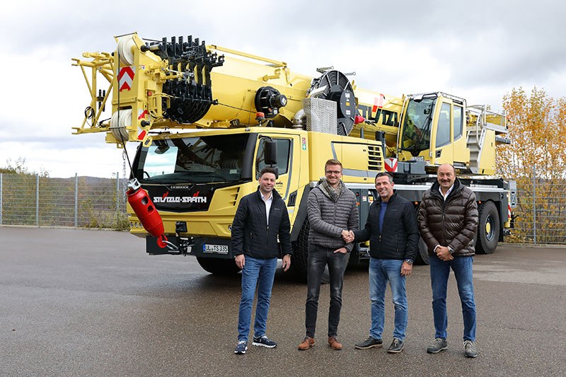 Handover of the Liebherr LTM 1110-5.2 mobile crane to Stützle-Späth