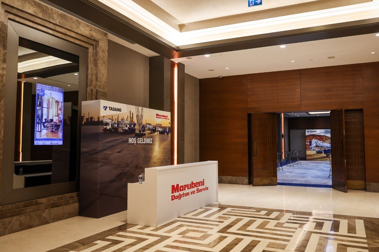 Tadano and Marubeni Distribution and Service branding at the Istanbul partnership event venue