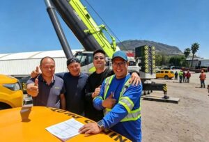 Zoomlion ZAT8000V 800-tonne all-terrain crane delivered to a customer in Mexico