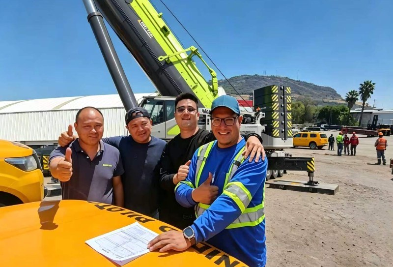 Zoomlion ZAT8000V 800-tonne all-terrain crane delivered to a customer in Mexico