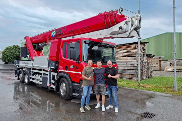 Böcker AK 48 truck-mounted crane on Scania chassis at handover to HBV Arbeitsbühnen Vermietung in Austria