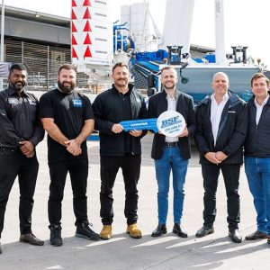 Handover of the Liebherr LTM 1400-6.1 mobile crane and MK 88-4.1E mobile construction crane to BSF Mobile Cranes