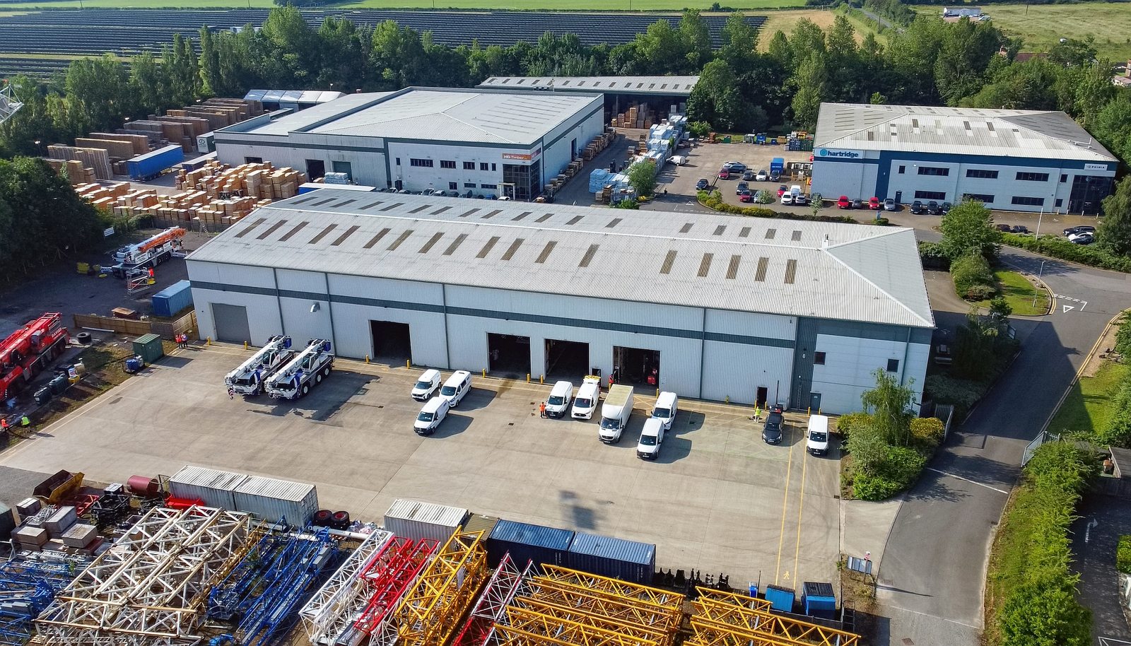 MGX Equipment Services UK facility in Buckingham with service workshop for mobile cranes