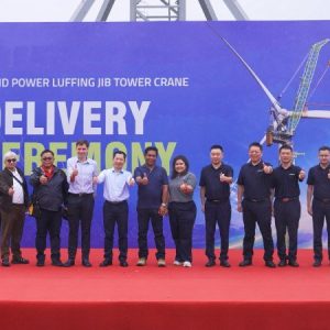 Zoomlion LW2800A-200NA wind power tower crane handover ceremony at the Changde tower crane factory