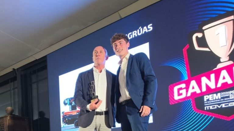 Jekko SPX1280 mini crane wins Mejor Minigrua at the PEM Awards 2026