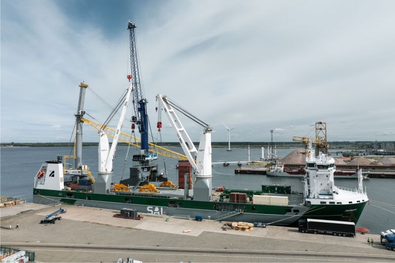 Liebherr LPS 550 portal slewing crane for Marsa Maroc at the Port of Casablanca