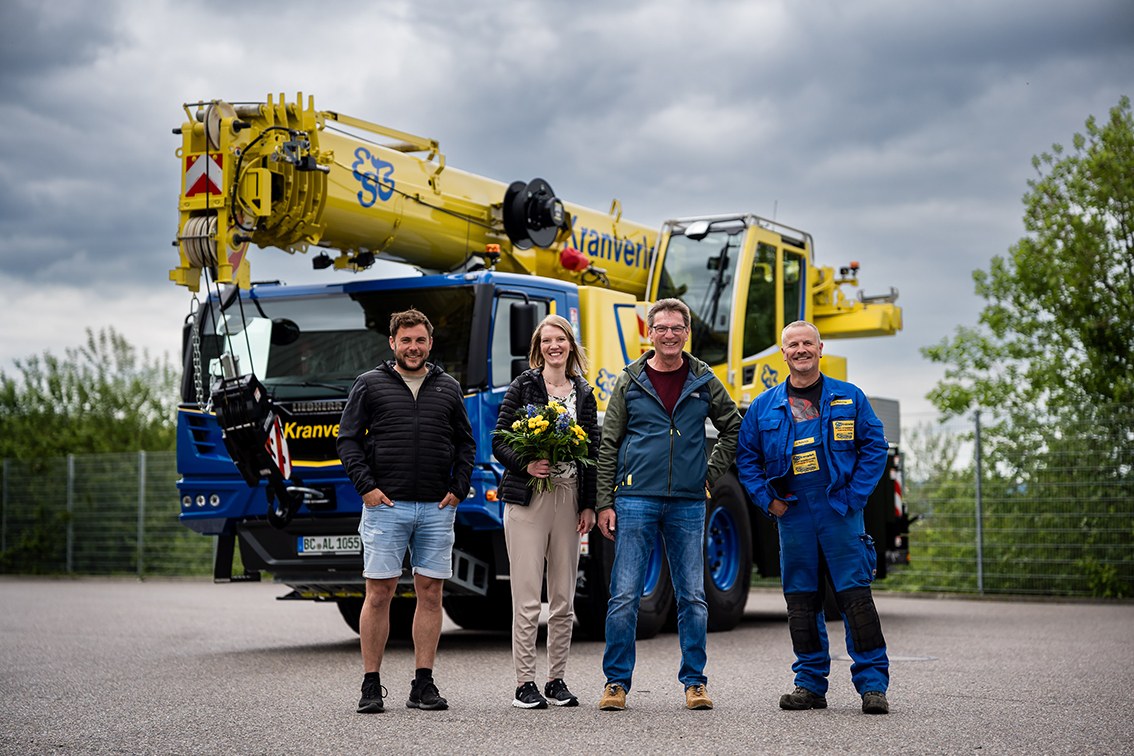 Liebherr LTM 1055-3.3 mobile crane of ESB Kranverleih on site