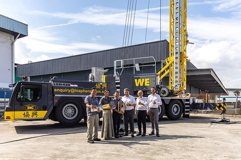 Liebherr MK 88-4.1E mobile construction crane handover to Hiap Heng in Singapore