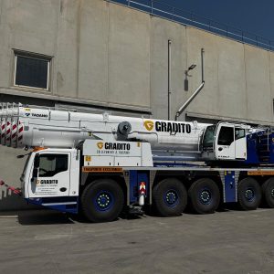 Tadano AC 5.250L-2 all-terrain crane handed over to Gradito Oleodinamica in Sicily