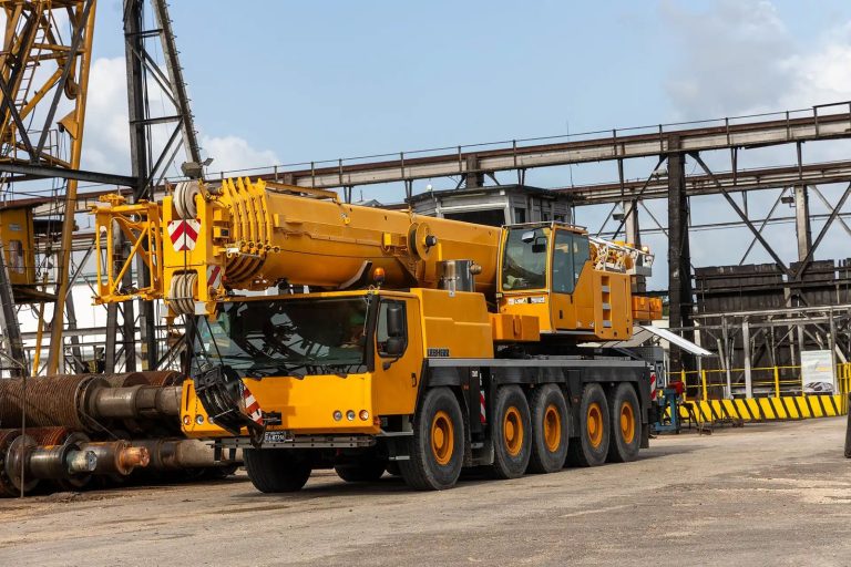 The second-hand Liebherr LTM 1130-5.1 mobile crane of Belize Sugar Industries