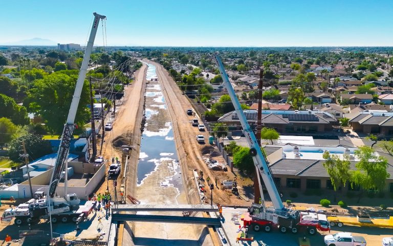 Link-Belt 300|AT all terrain crane working on the Tempe Canal bridge replacement in Mesa, Arizona