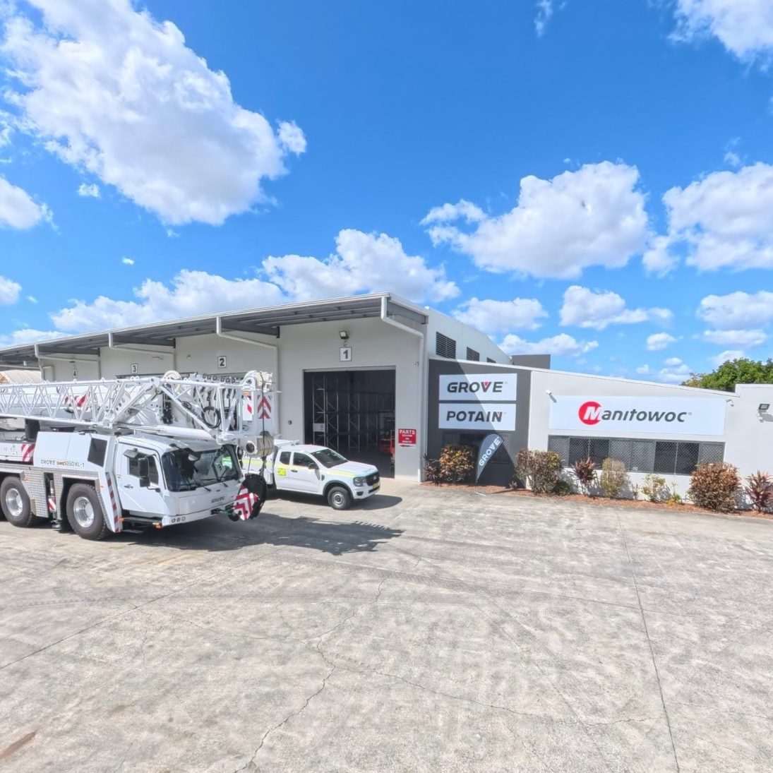 The new Manitowoc customer support facility in Yatala, Queensland, Australia