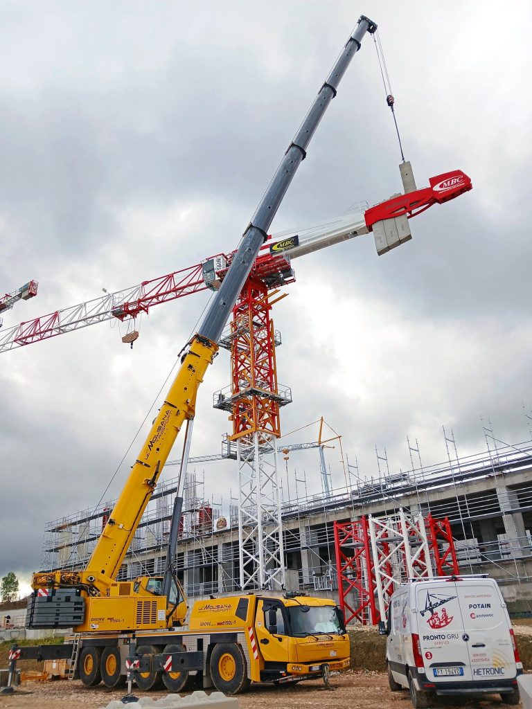 Potain MDT 259 J12 topless tower crane on the Mulino Caputo site in Ripamolisani